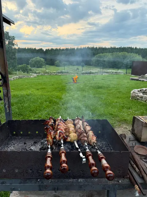 Мангальная зона у домика