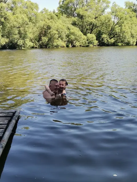 Пруд рядом с комплексом «Морозко»