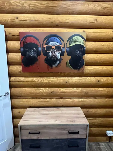 Гостиная домика из сруба